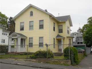 90 Ridgewood St Waterbury Ct 06710 3 Bedroom Apartment For