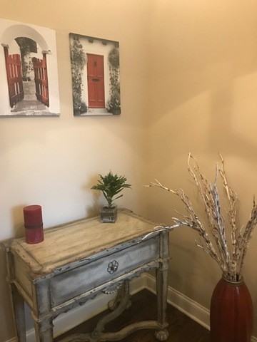 400 Tall Oaks - Photo 3 of 21