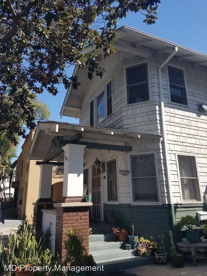 118-124 Gaviota Ave - Photo 2 of 12