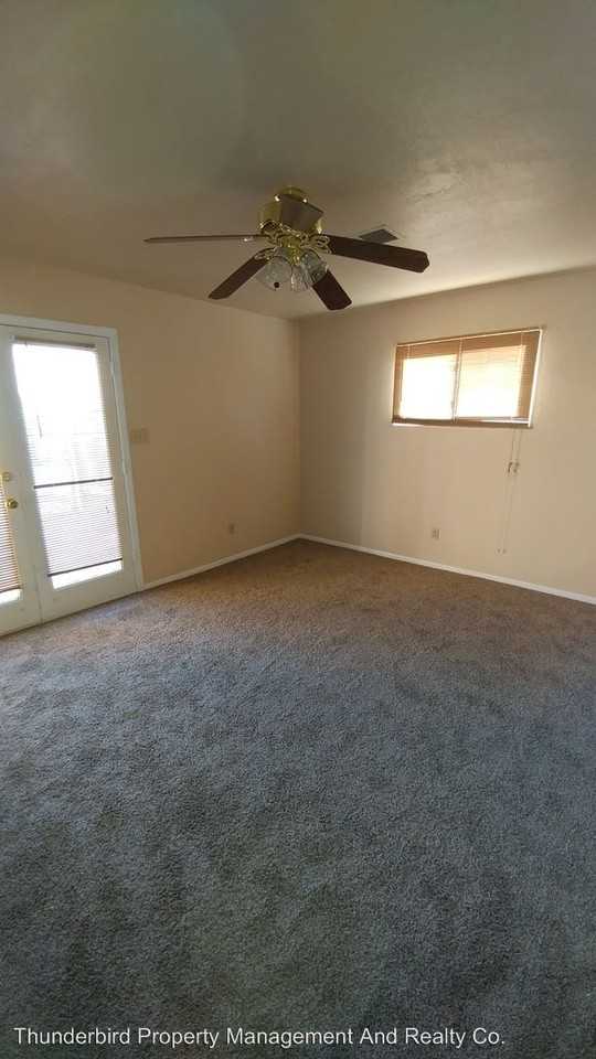 223 Mescalero Rd NW - Photo 3 of 7