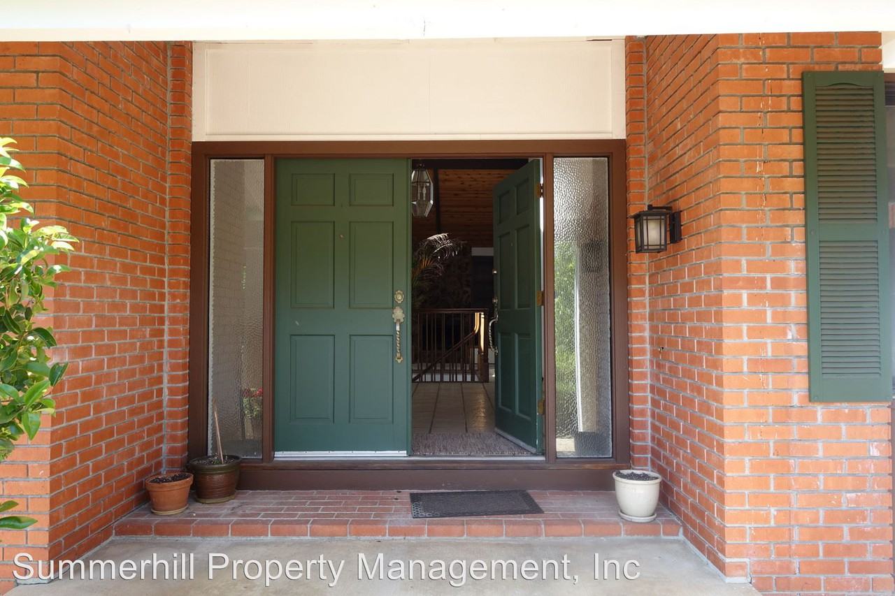 1285 St Mark Ct - Photo 2 of 10