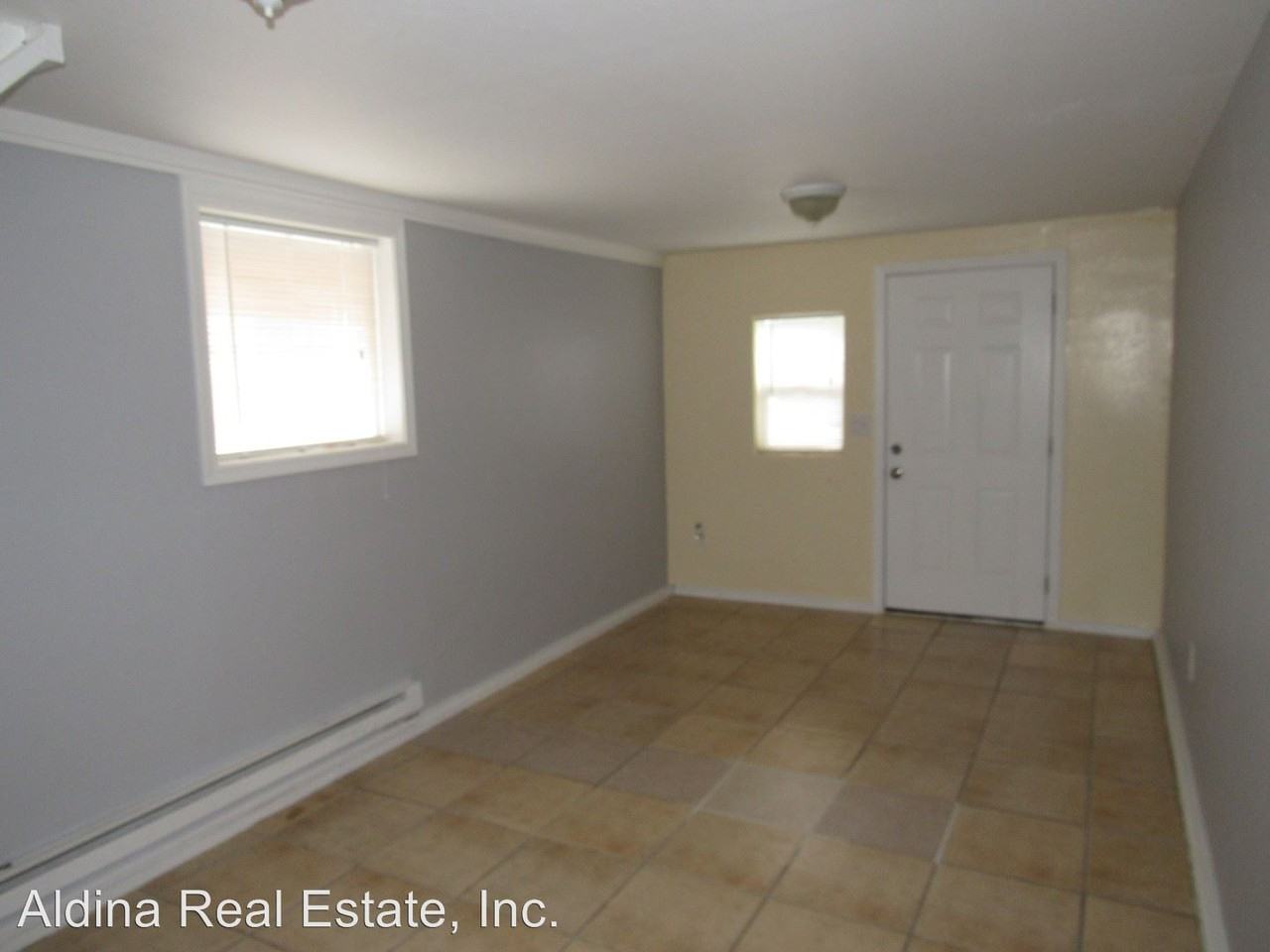 12 Sydney Ave - Photo 3 of 9