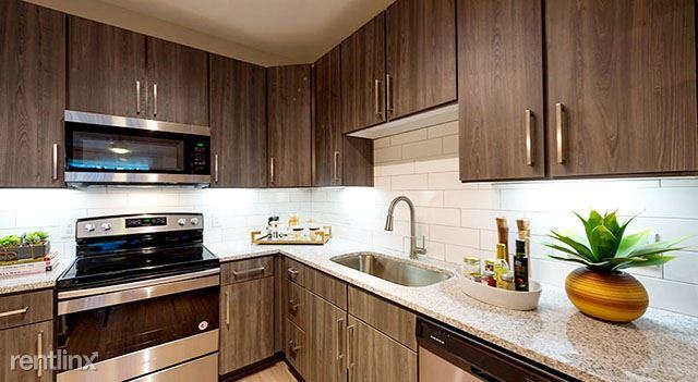 2424 Park Ave - Photo 2 of 10