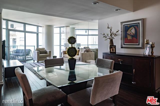 13650 Marina Pointe Dr - Photo 2 of 10