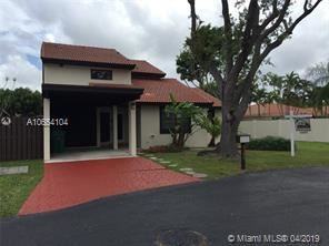 9082 SW 112th Pl - Photo 3 of 16