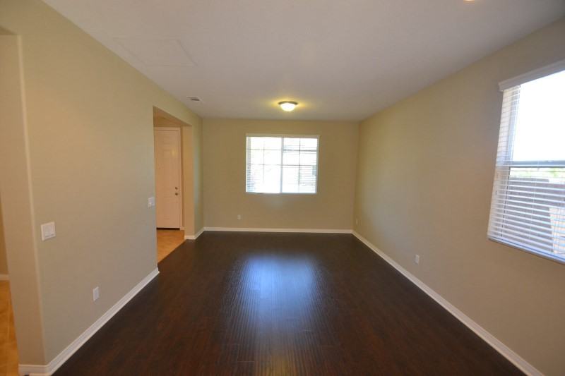 25130 Pacific Crest St - Photo 3 of 17