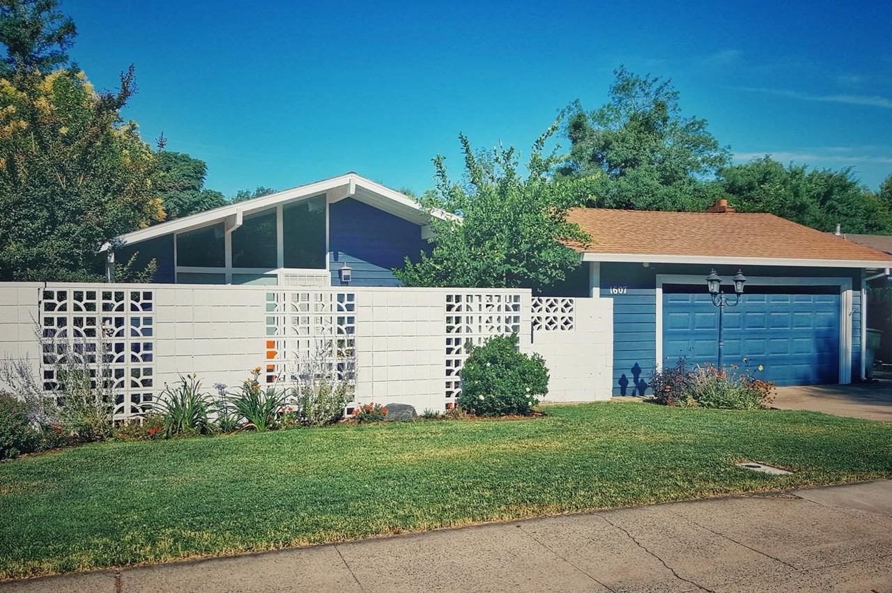 1607 Sierra Gardens Dr - Photo 2 of 33