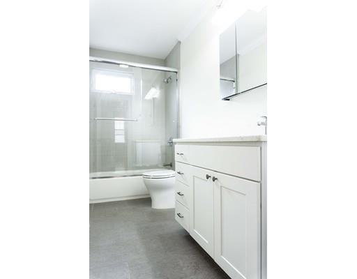 36 Circuit Street - Photo 3 of 6