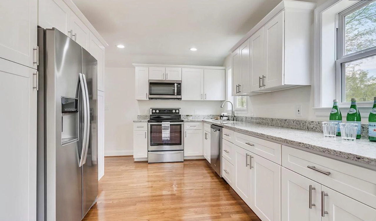 12728 Gould Road - Photo 3 of 20
