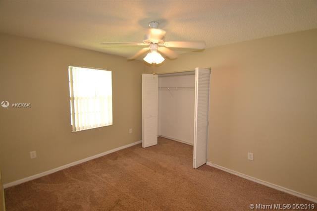 20710 NW 5th St - Photo 3 of 9