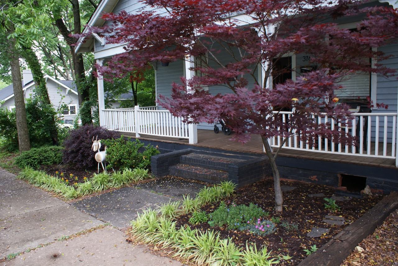 316 Baldwin Ave - Photo 2 of 9