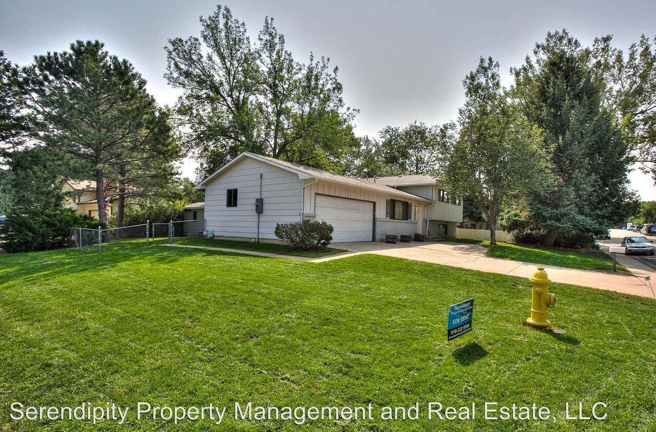 2400 Sheffield Cir W - Photo 2 of 27