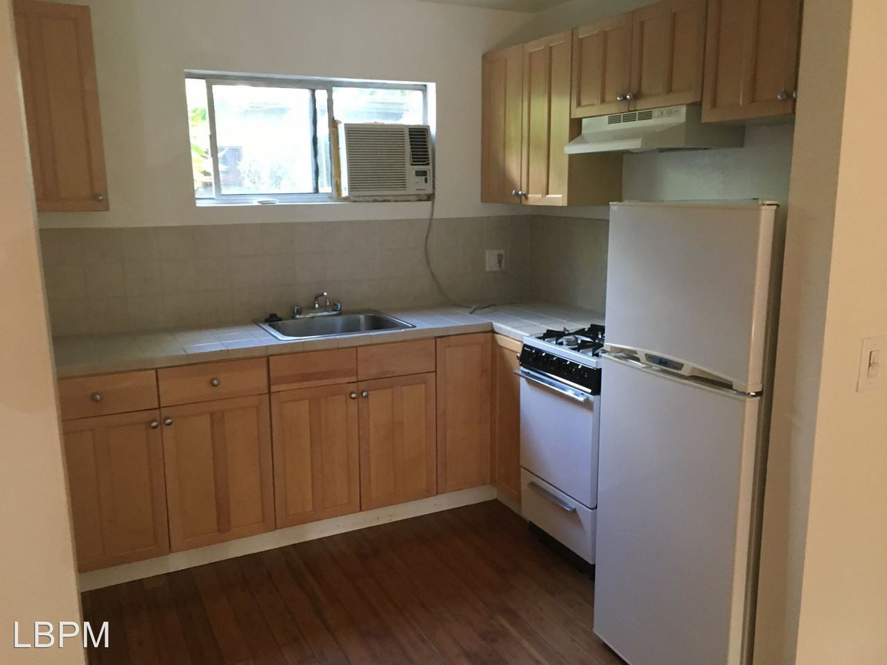 358 N San Vicente Blvd - Photo 2 of 2