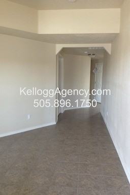 11005 Ambar Ct NW - Photo 3 of 30