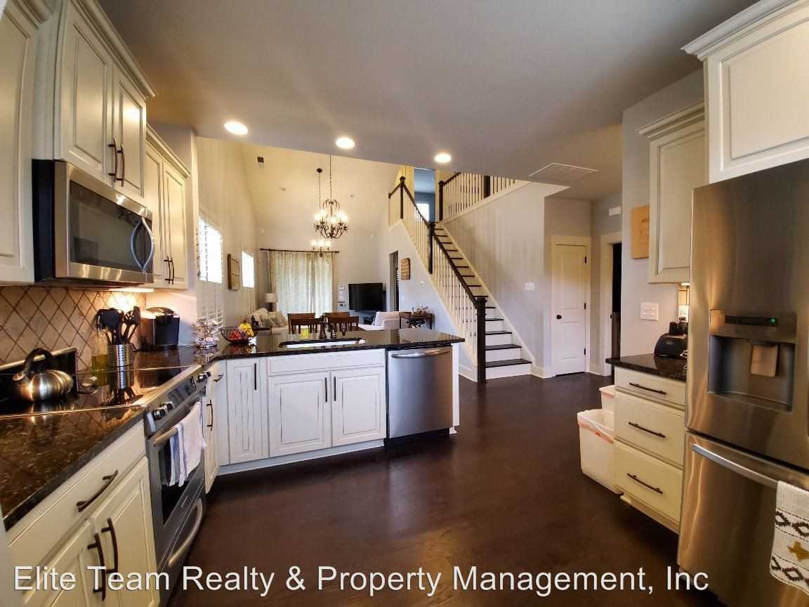 3815 Willow Green Pl - Photo 2 of 17