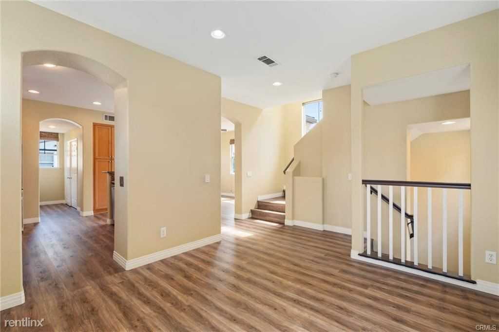 8 Madagascar - Photo 2 of 10