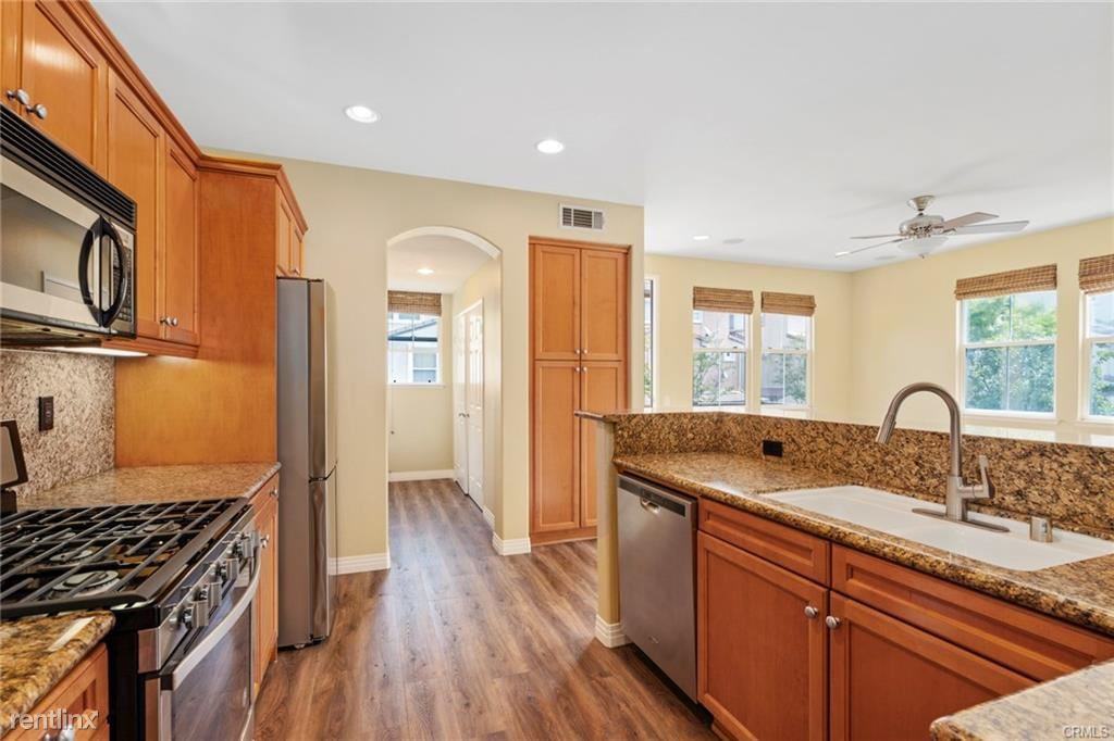 8 Madagascar - Photo 3 of 10