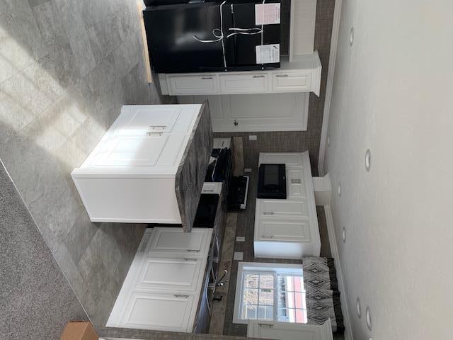 610 S Huckleberry Ave - Photo 3 of 12