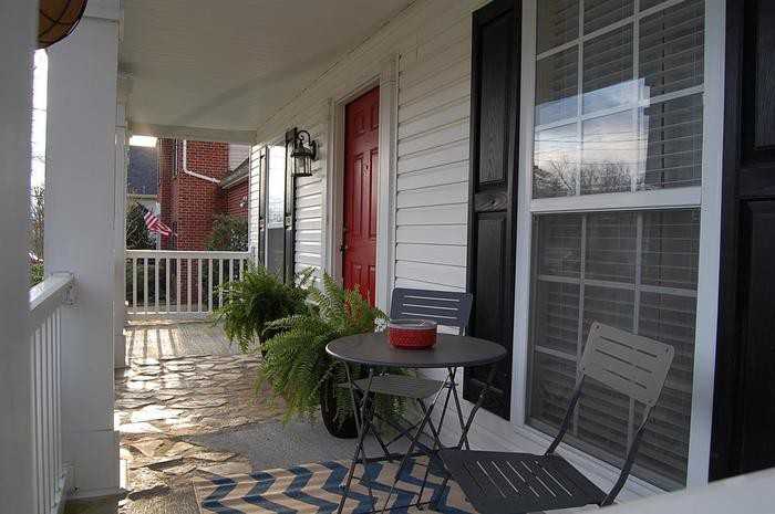 2077 Stanford Village Dr - Photo 2 of 22