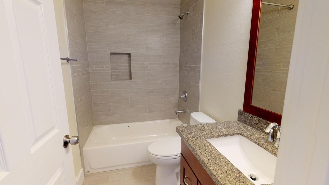 Delightful Judkins Park house by Lake Washington Apartments in Seattle