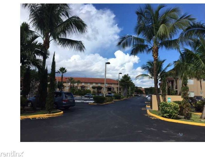 17455 NW 75th Pl - Photo 3 of 4