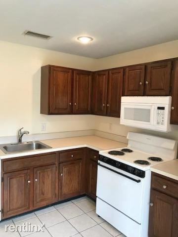 12949 Pennypacker Trl - Photo 3 of 8