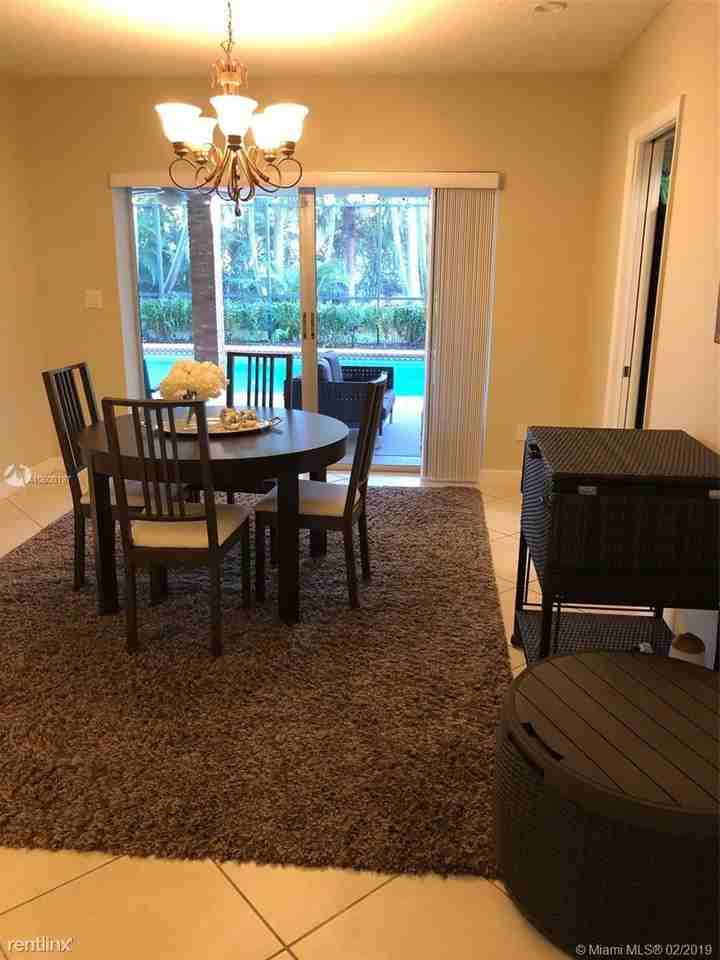 7970 SW 146th St - Photo 2 of 10