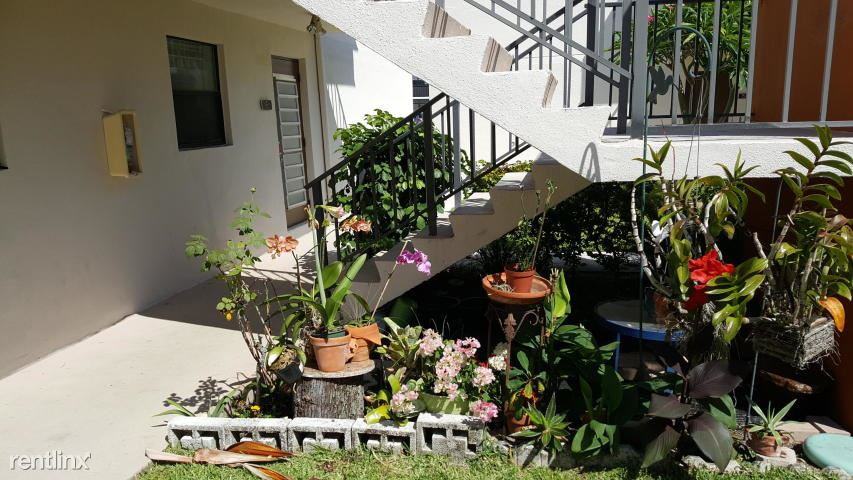 516 Osprey Dr - Photo 2 of 15