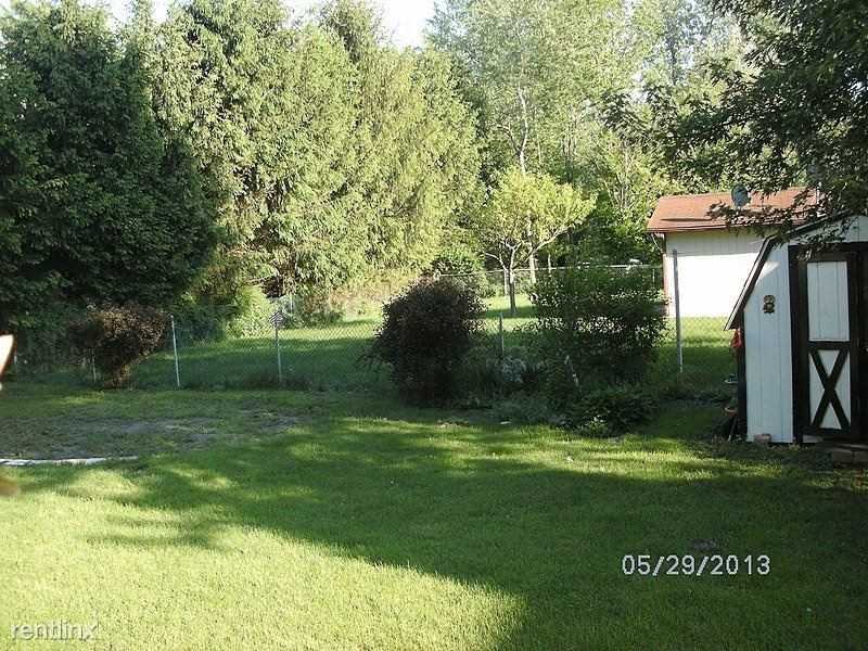 1425 Como Park Boulevard - Photo 3 of 3