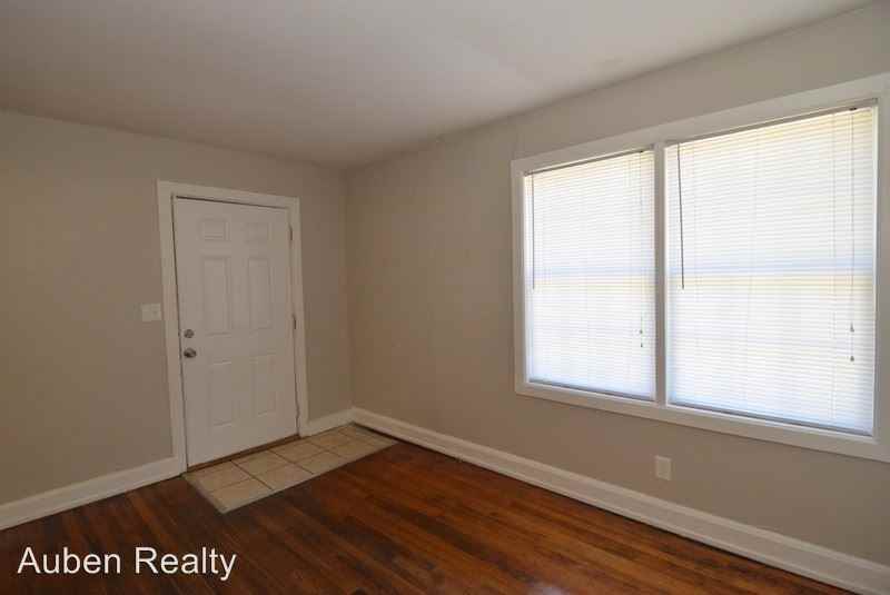 2241 Woodward Ave - Photo 3 of 17