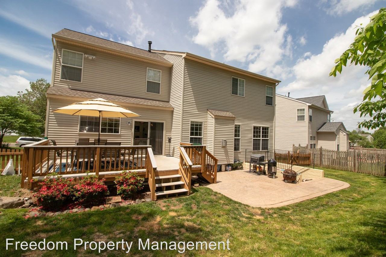 12157 Cheshire Ct - Photo 2 of 29