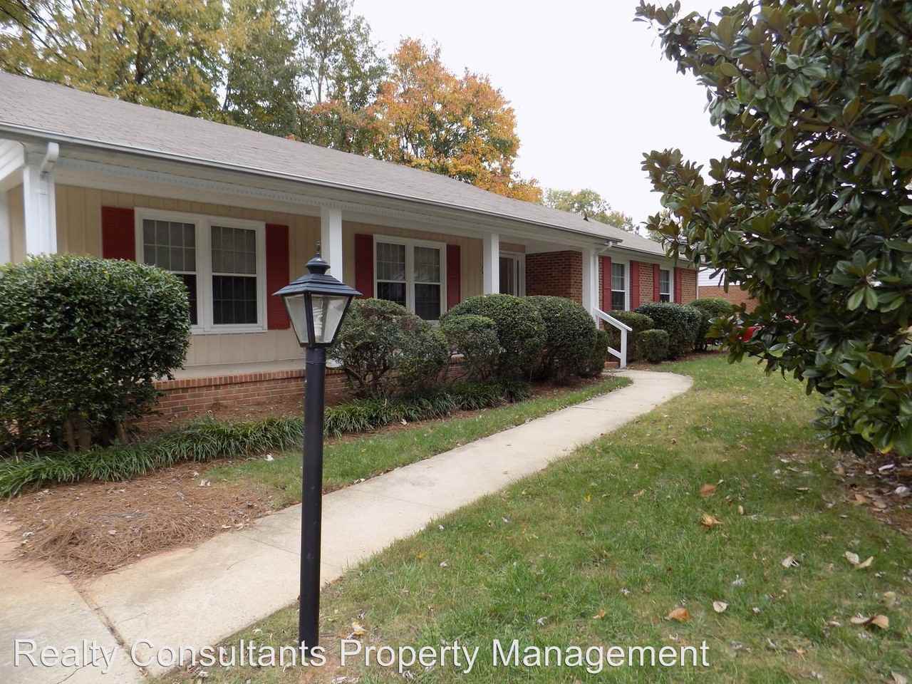 3419 Glouchester Ln - Photo 2 of 26