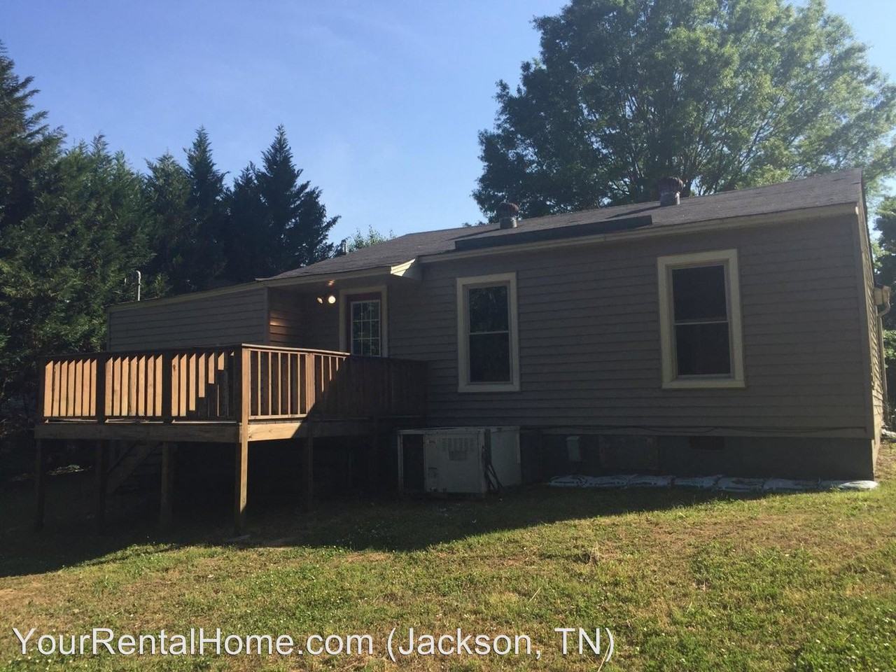 412 Parkburg Rd - Photo 2 of 14