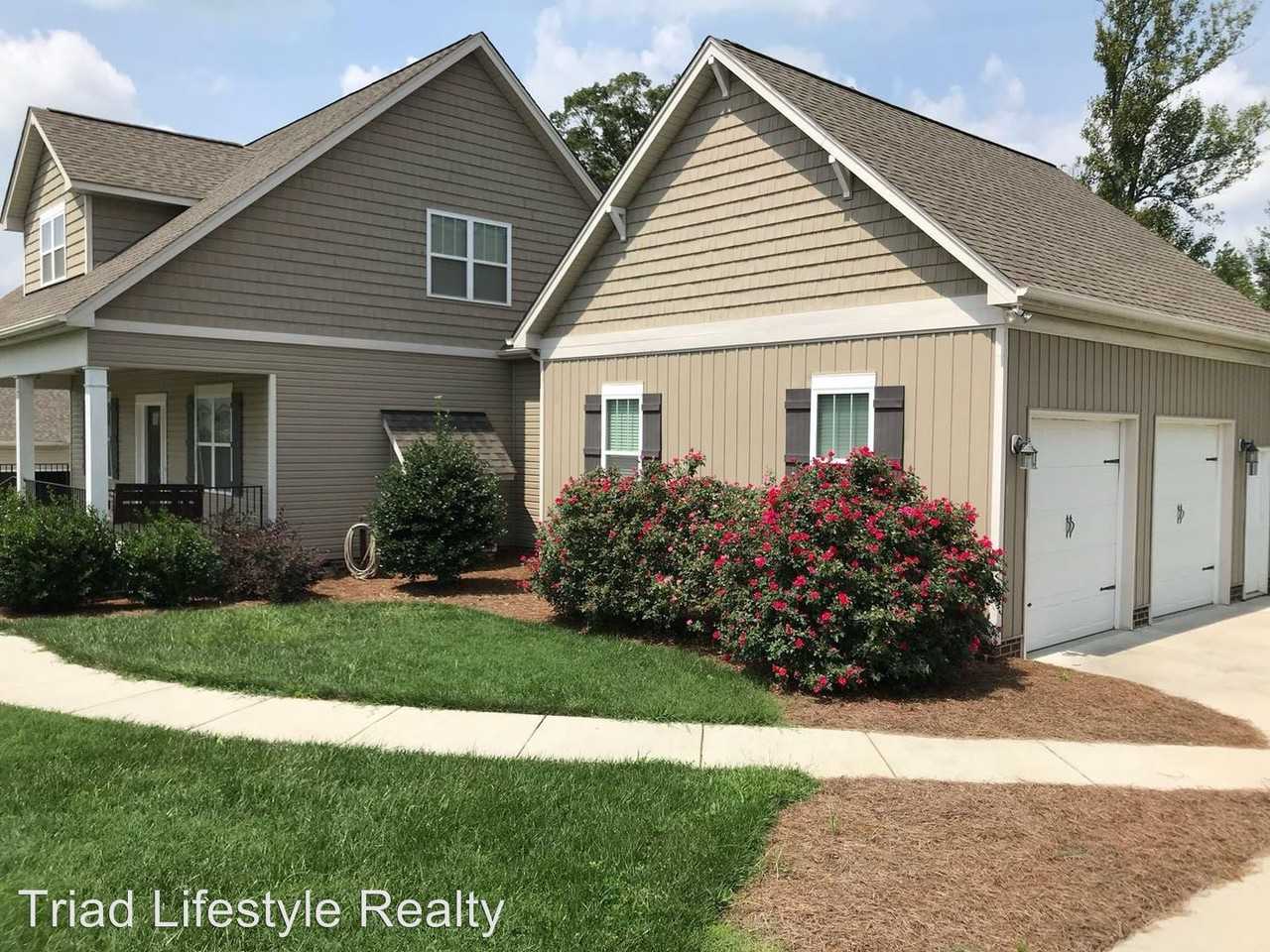 171 Willowbrooke Way - Photo 2 of 17