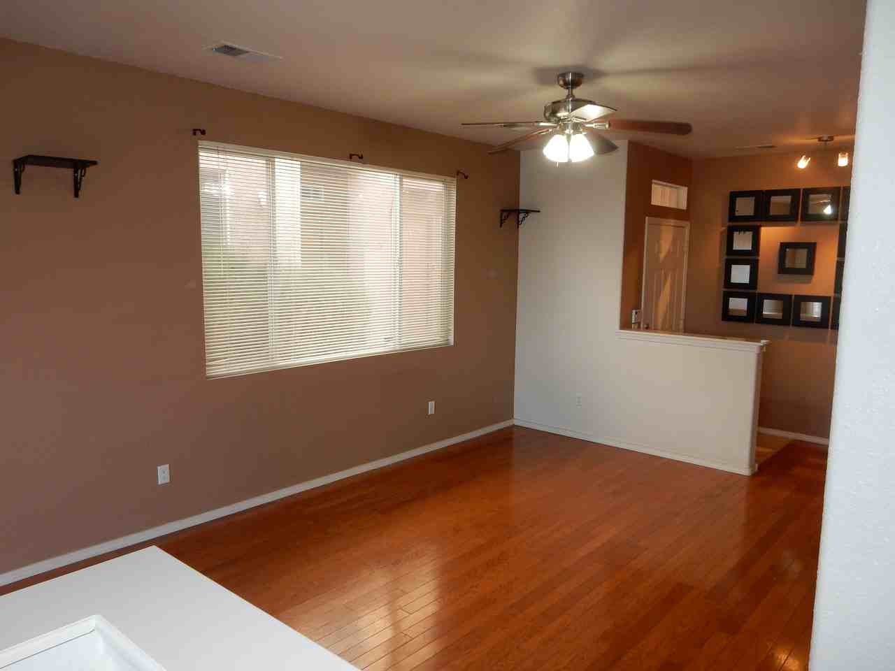 6501 San Antonio Dr Ne #1202 - Photo 5 of 20