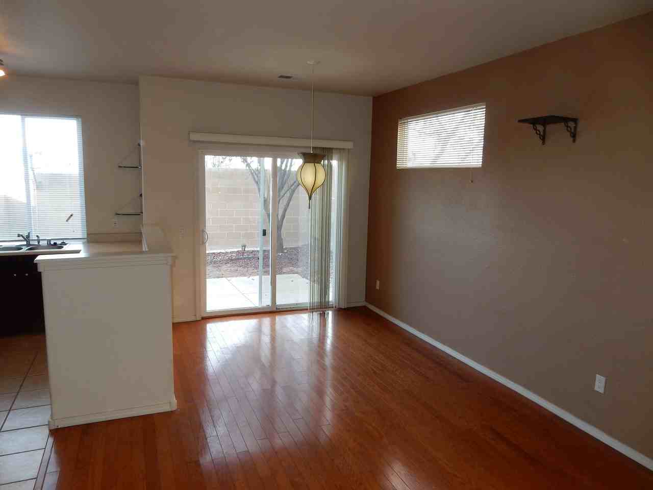 6501 San Antonio Dr Ne #1202 - Photo 6 of 20