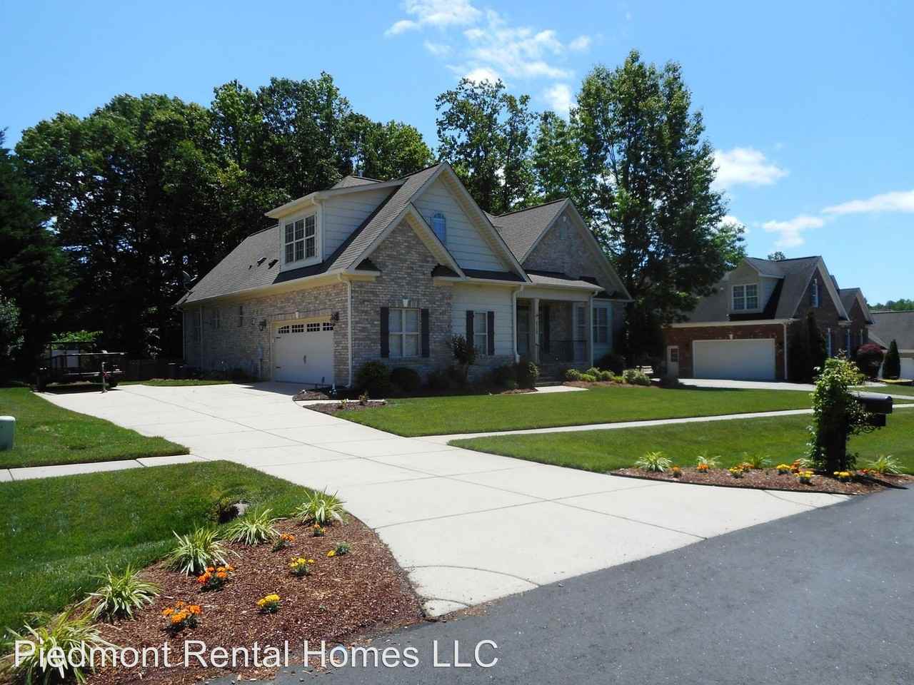 5718 Mabe Dr - Photo 2 of 23