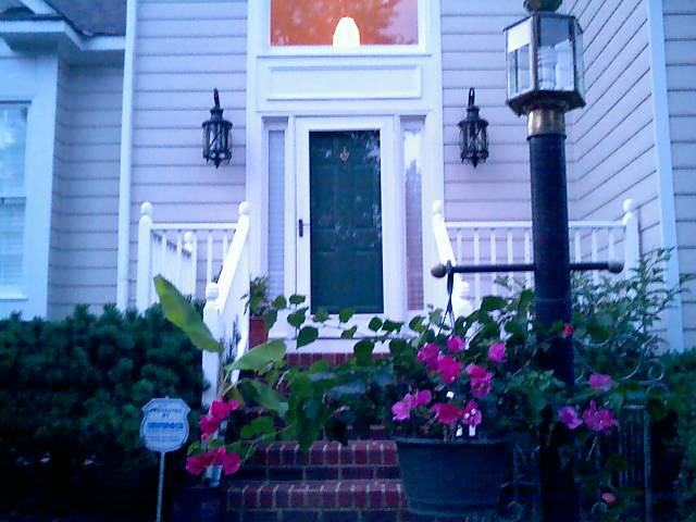 6004 Manor Park Terrace - Photo 3 of 20