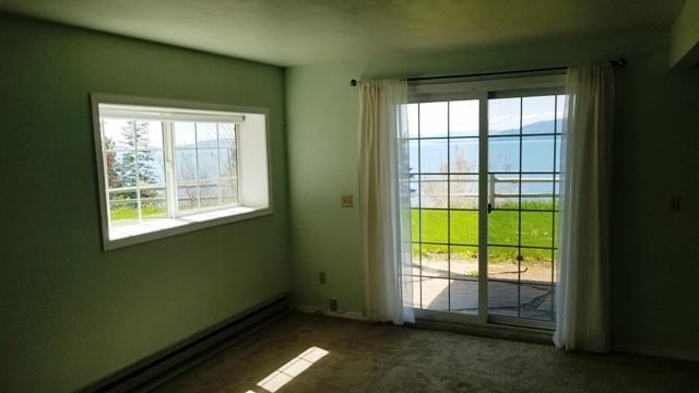 17385 Fishing Rock Ln - Photo 3 of 10