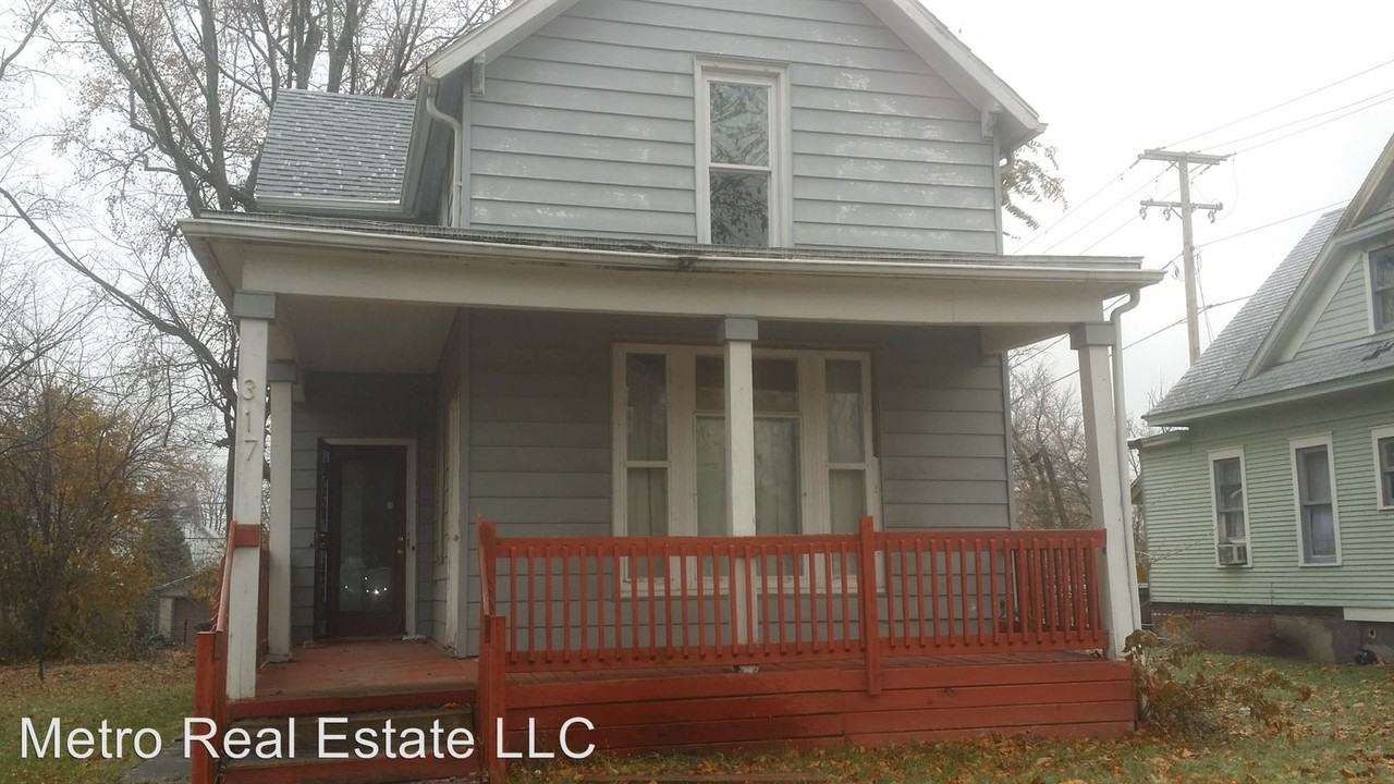 317 E Dewald St - Photo 2 of 15