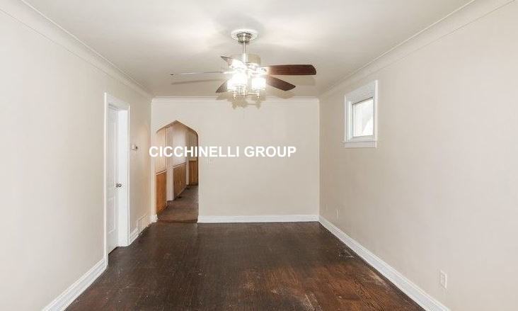 12315 S Aberdeen St - Photo 3 of 10