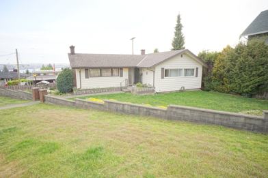 645 Saint Davids Avenue North Vancouver Bc V7l 3p5 3 Bedroom