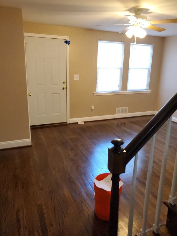 1220 BONSAL STREET - Photo 2 of 4