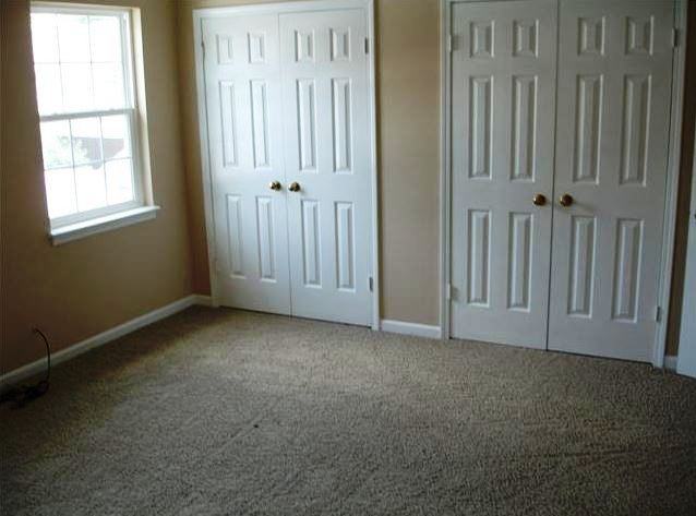212 Plantation Ct #212 - Photo 2 of 8