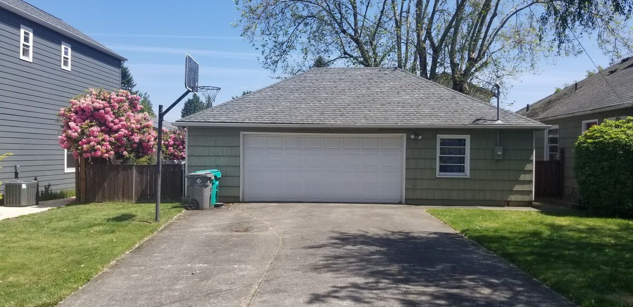 3605 Se Roswell St #3605 - Photo 2 of 14