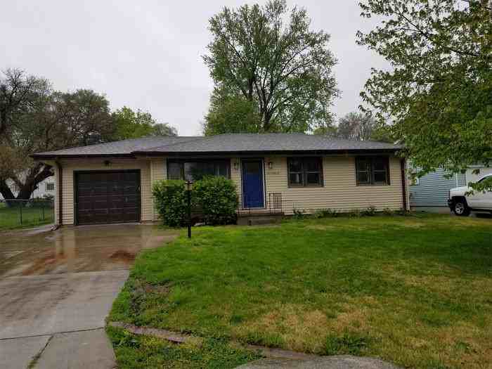 3912 King St - Photo 2 of 8