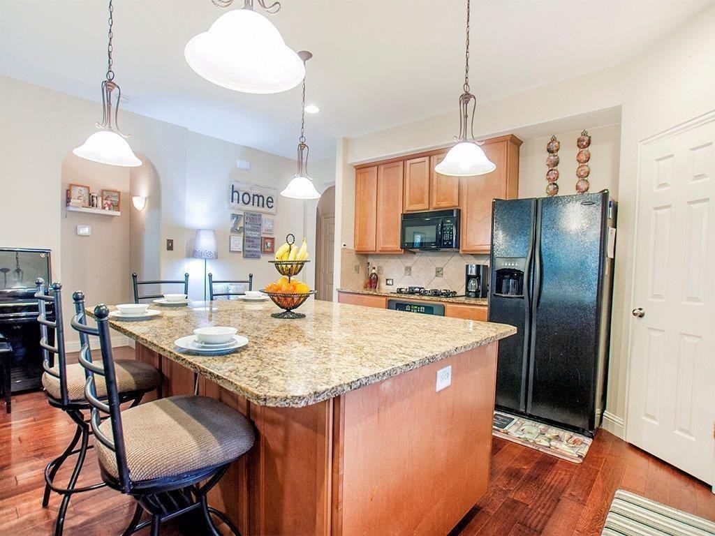 2721 Tangerine Ln - Photo 2 of 24