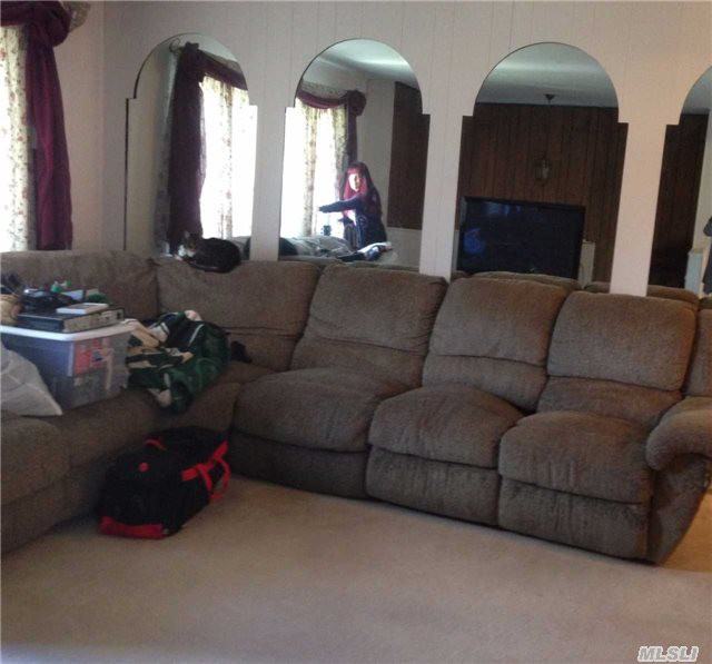 71 Lafayette Rd - Photo 2 of 6