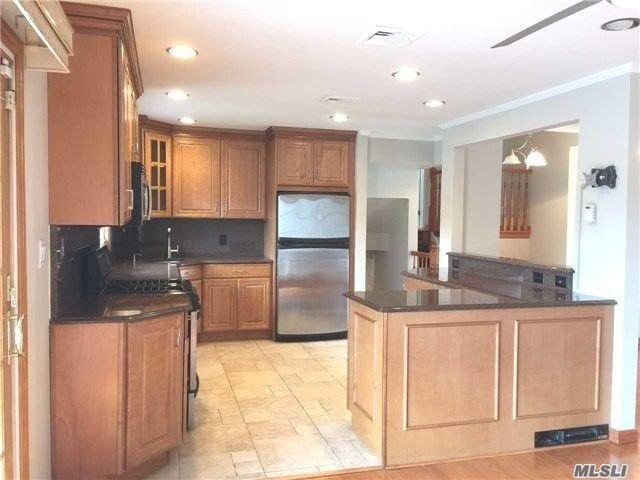 91 Birchwood Park Dr - Photo 3 of 14