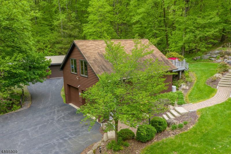 136 Bellis Rd - Photo 3 of 20